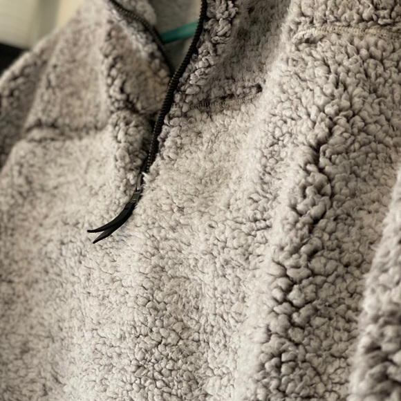 Elodie Sherpa Pullover - Picture 3 of 3